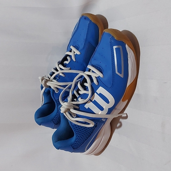 7. WILSON STORM RUNNERS! - Picture 2 of 6